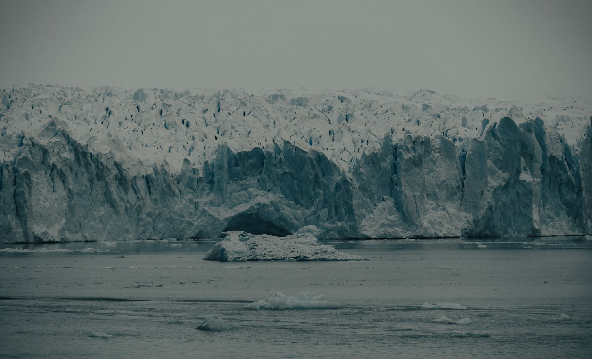 Un iceberg gigante se desprende de la plataforma Brunt en la Antártida