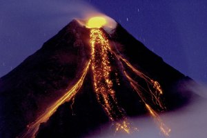 La influencia de la Luna en erupciones volcánicas