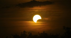 Calendario de eclipses de 2024 de luna y de sol: días y horas