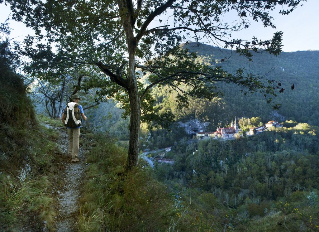 senderismo covadonga asturias