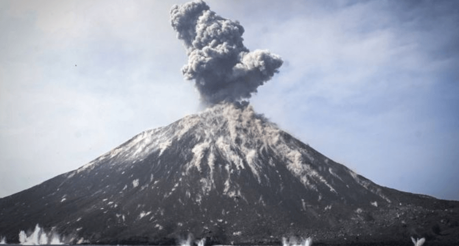 volcan-krakatoa-tsunami-2018