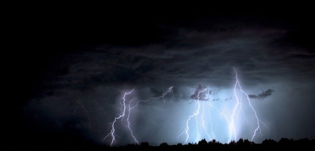 causas-caida-rayos-tormenta