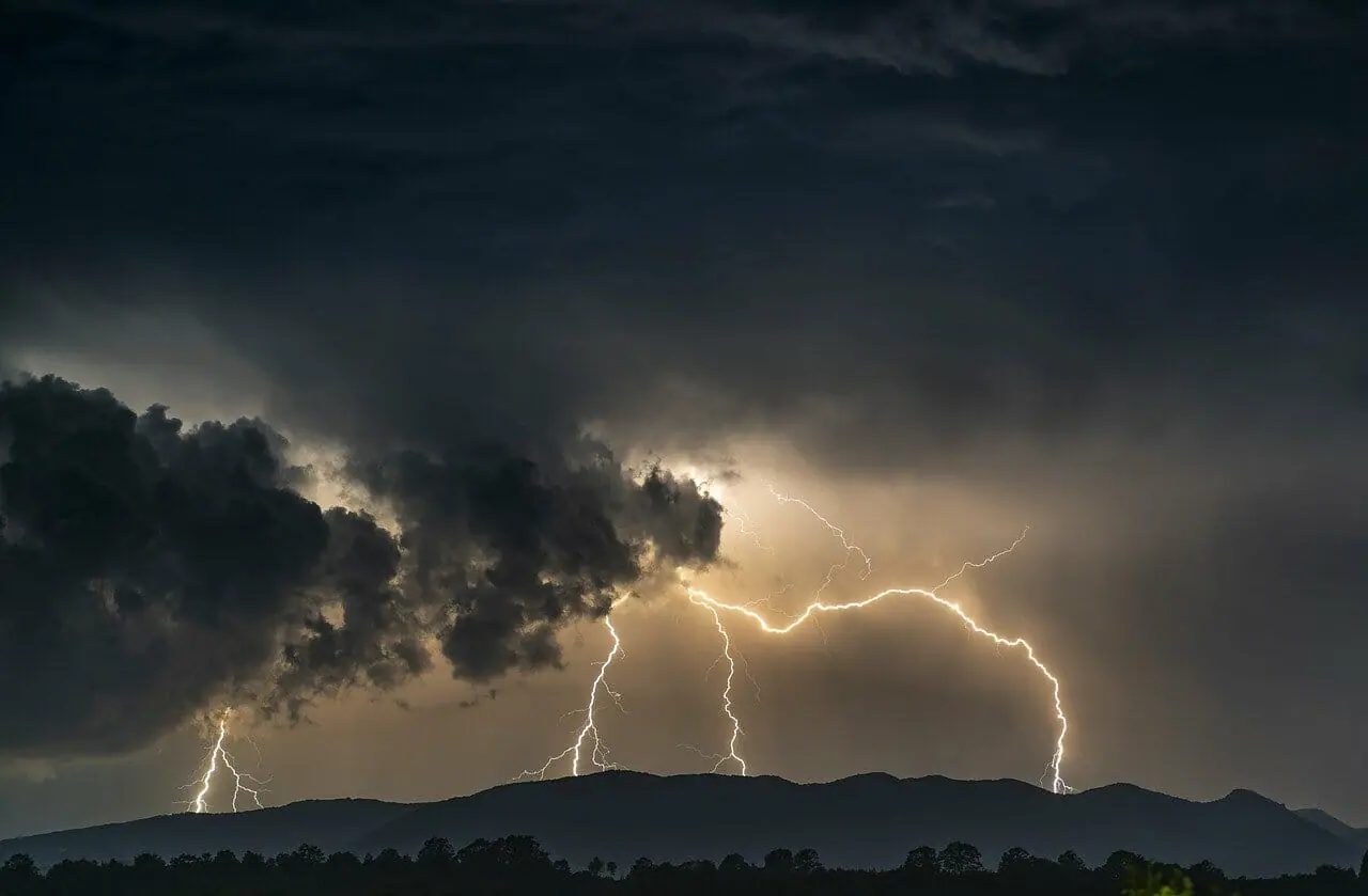 Nubes negras: por qu tienen este color en las tormentas? | Eltiempo.es