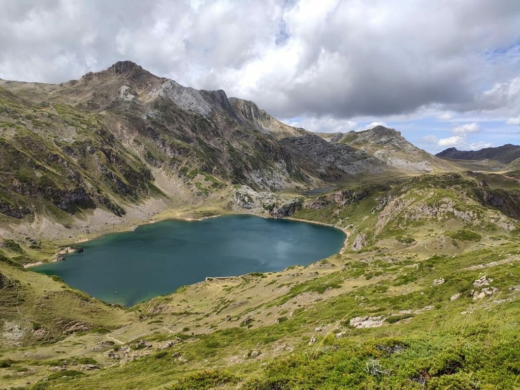 lagos de somiedo rutas senderistas para la primavera en España