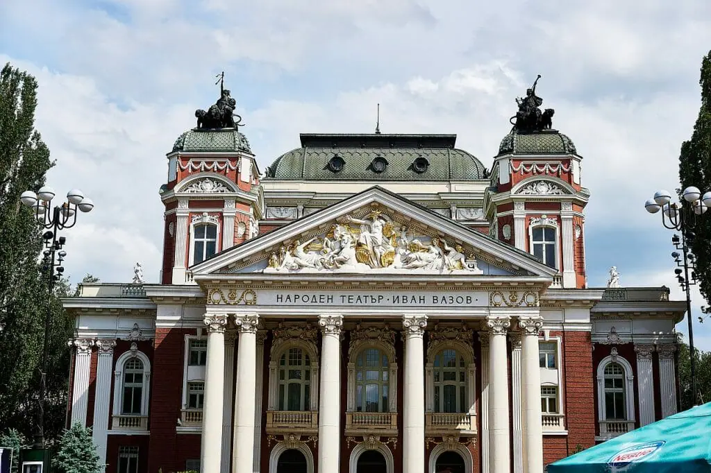 sofia capital de bulgaria edificio ornamentado tradicional