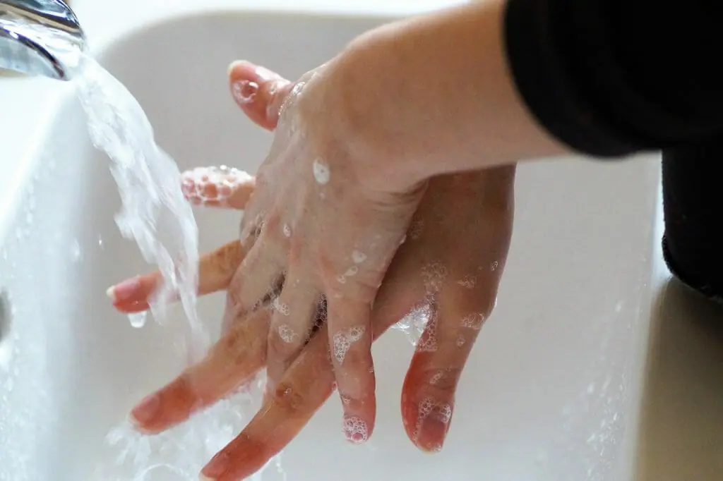 La gripe en España-lavarse las manos