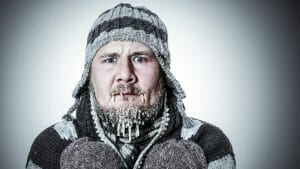 hipotermia frío congelación abrigo síntomas