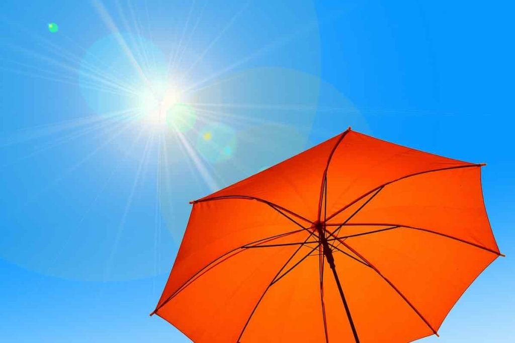 parasol dia soleado