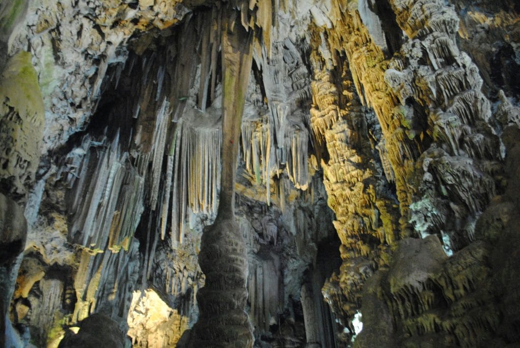 cueva subterranea