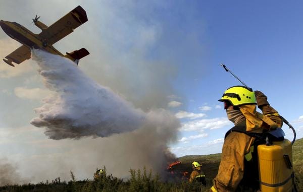 espana-adelanta-la-campana-de-incendios-forestales-2025
