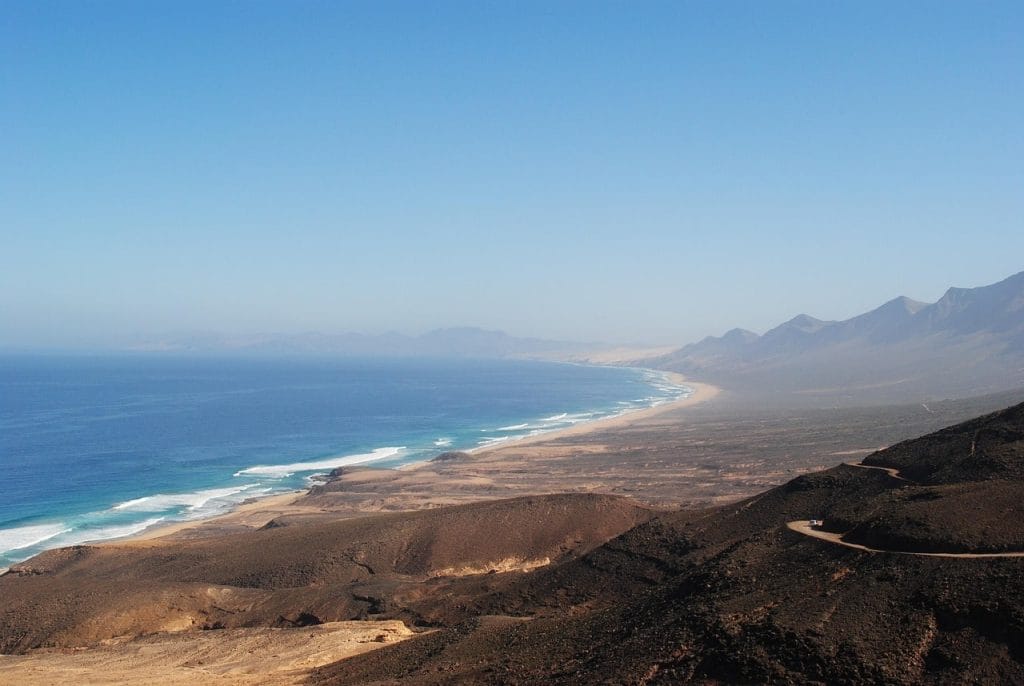 playa paisaje volcánico