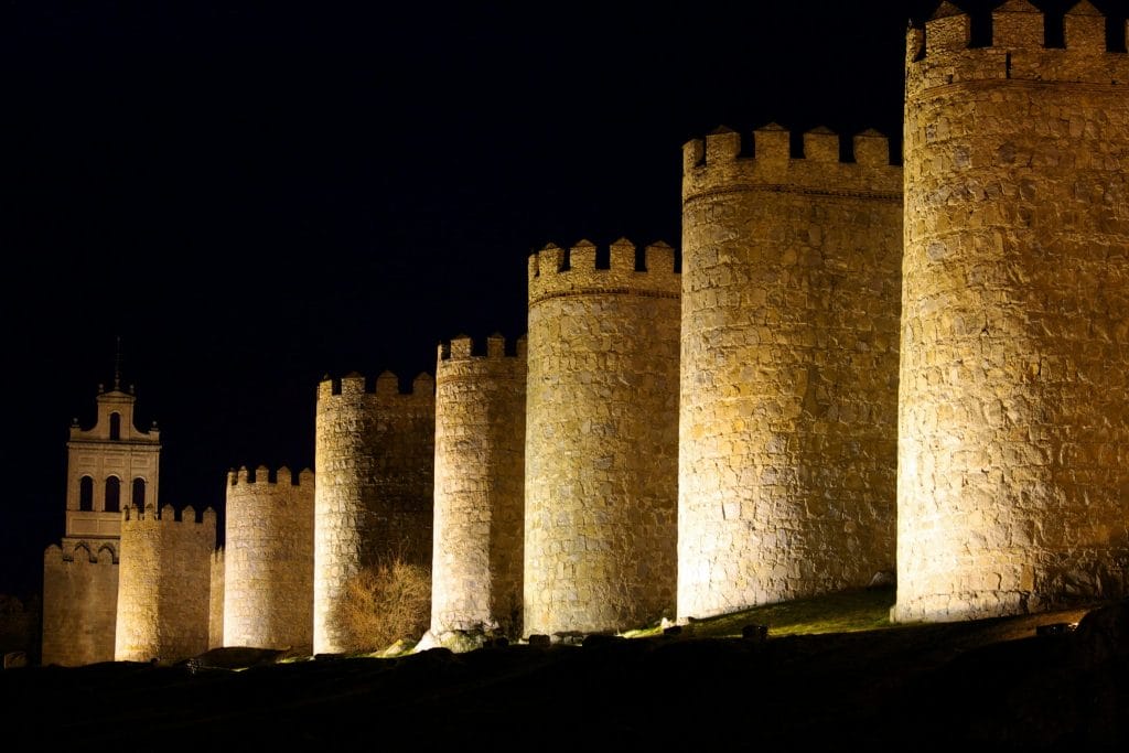 avila noche agosto
