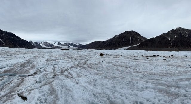Descubren más de 30 lagos debajo de glaciares en el Ártico: ¿Qué supone esto?