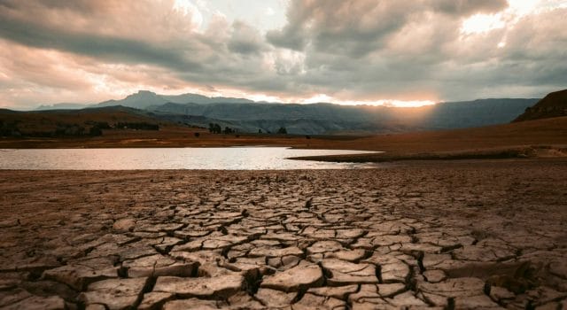 El Niño se asoma en un océano demasiado cálido para leer sus señales con claridad