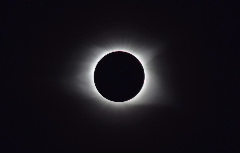 Las primeras tendencias para la semana del eclipse apuntan a temperaturas por encima de lo normal y ausencia de una señal clara de lluvias abundantes en España.