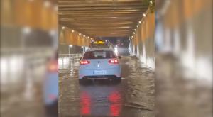 Las tormentas dejan una noche eléctrica y trombas de agua